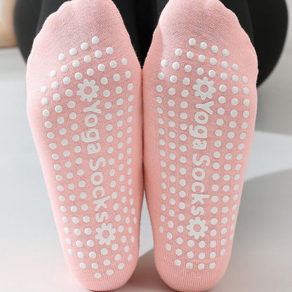 Non-Slip Studio Yoga Socks – High-Traction Grip Socks for Pilates, Barre, Ballet & Home Wear