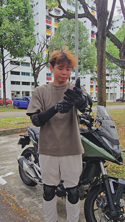 Class 2B Motorcycle Learner Kit – Gloves, Guards & Cooling Sleeves