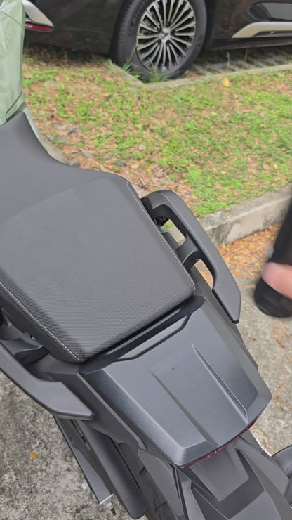 T2P Motorcycle Cup Holder | Auto-Clamp Handlebar Water Bottle Mount for Bicycles Prams and Wheelchairs